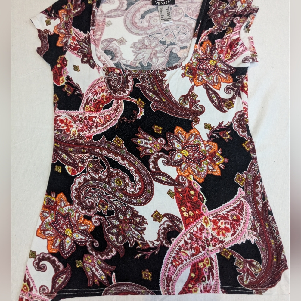 Venus Bohemian Short Sleeve Blouse with Abstract Paisley Soft Fabric Medium